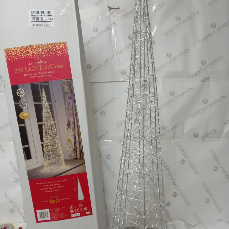 BOXED THREE KINGS LED CHRISTMAS CONE – 110 CM (COLLECTION ONLY) RRP £49.99