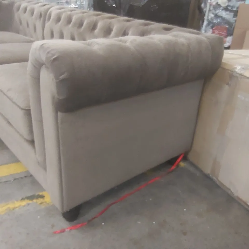 QUALITY DESIGNER VELVET UPHOLSTERED CHESTERFIELD CORNER SOFA