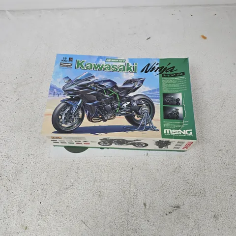 KAWASAKI NINJA H2R 1/9 SCALE MODEL KIT – MENG MT-001 (BOXED)
