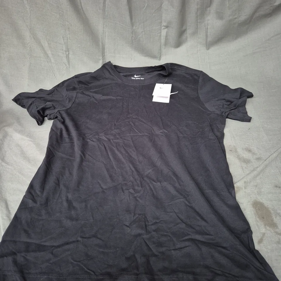 NIKE DRI-FIT TRAINING TEE IN BLACK SIZE L