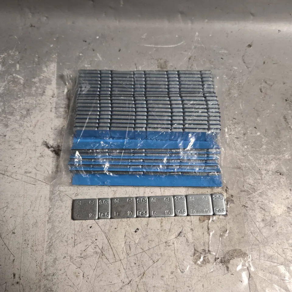 ASSORTMENT OF VEHICLE WHEEL BALANCE WEIGHTS 