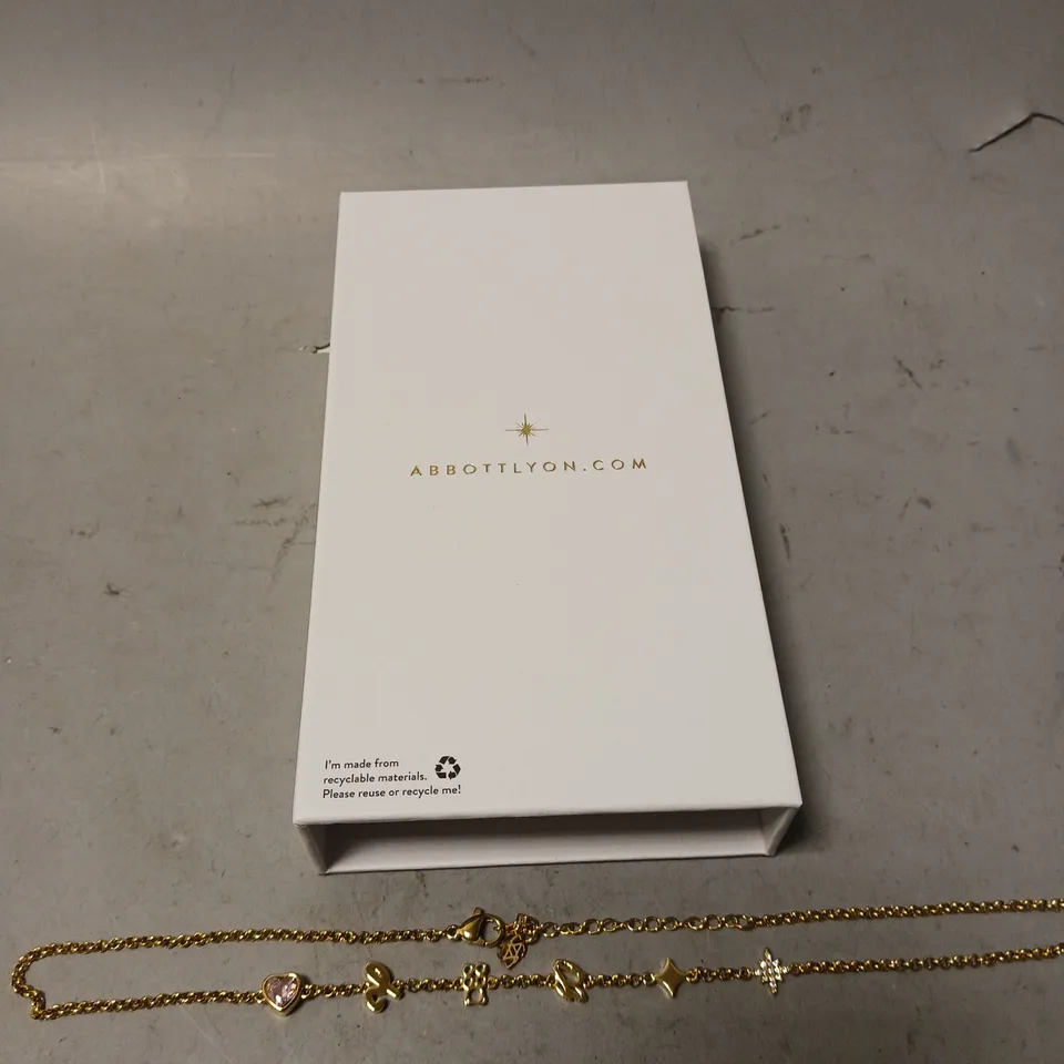 BOXED ABBOTTLYON GOLDEN NECKLACE 