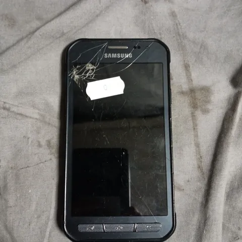 SAMSUNG GALAXY XCOVER 3 SMARTPHONE