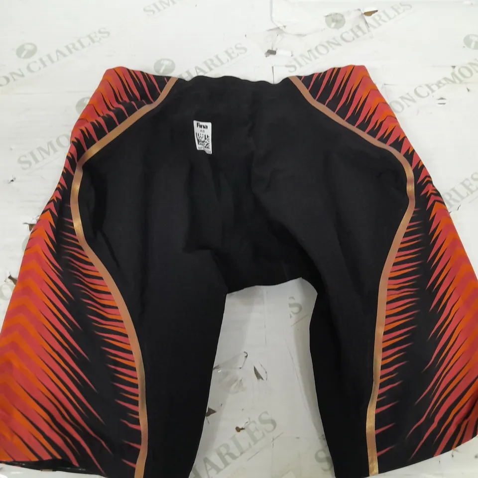 SPEEDO SHORTS 28
