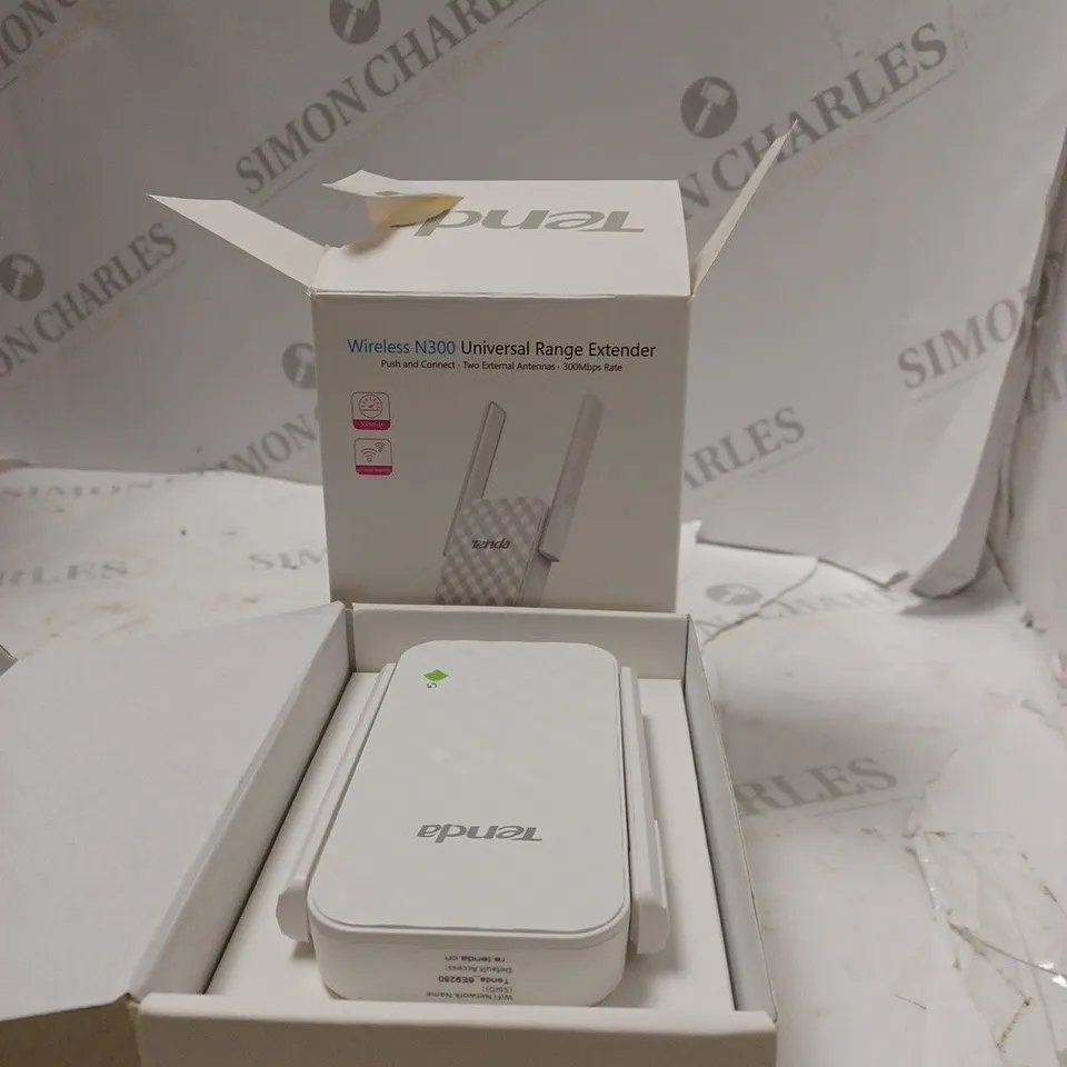 WIRELESS N300 UNIVERSAL RANGE EXTENDER TENDA MODEL A9