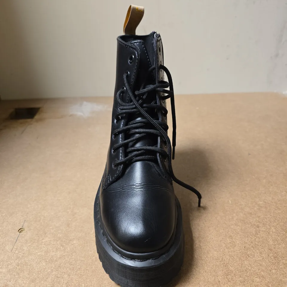DR. MARTENS BLACK LEATHER COMBAT BOOTS – UK 4