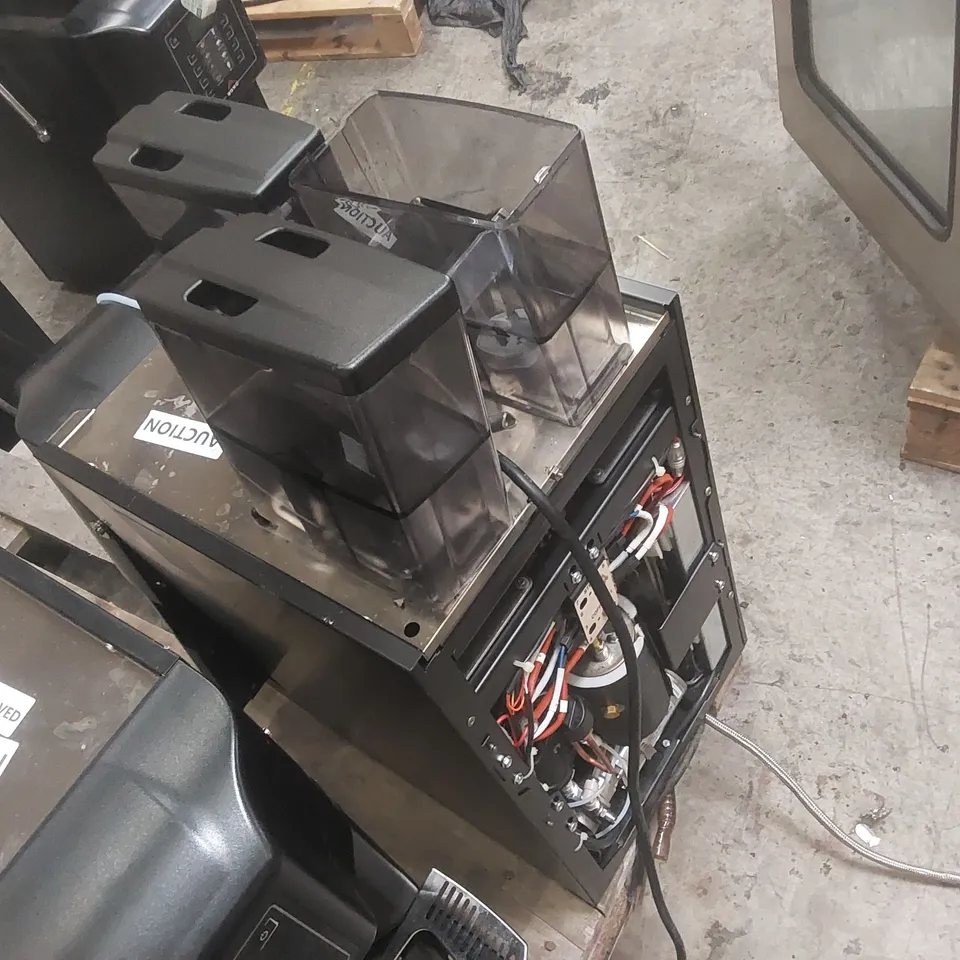 EGRO ZERO+ COMMERCIAL BEAN TO CUP COFFEE MACHINE