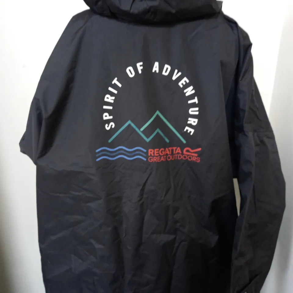 REGATTA ADULT WATERPROOF ROBE SIZE S-,