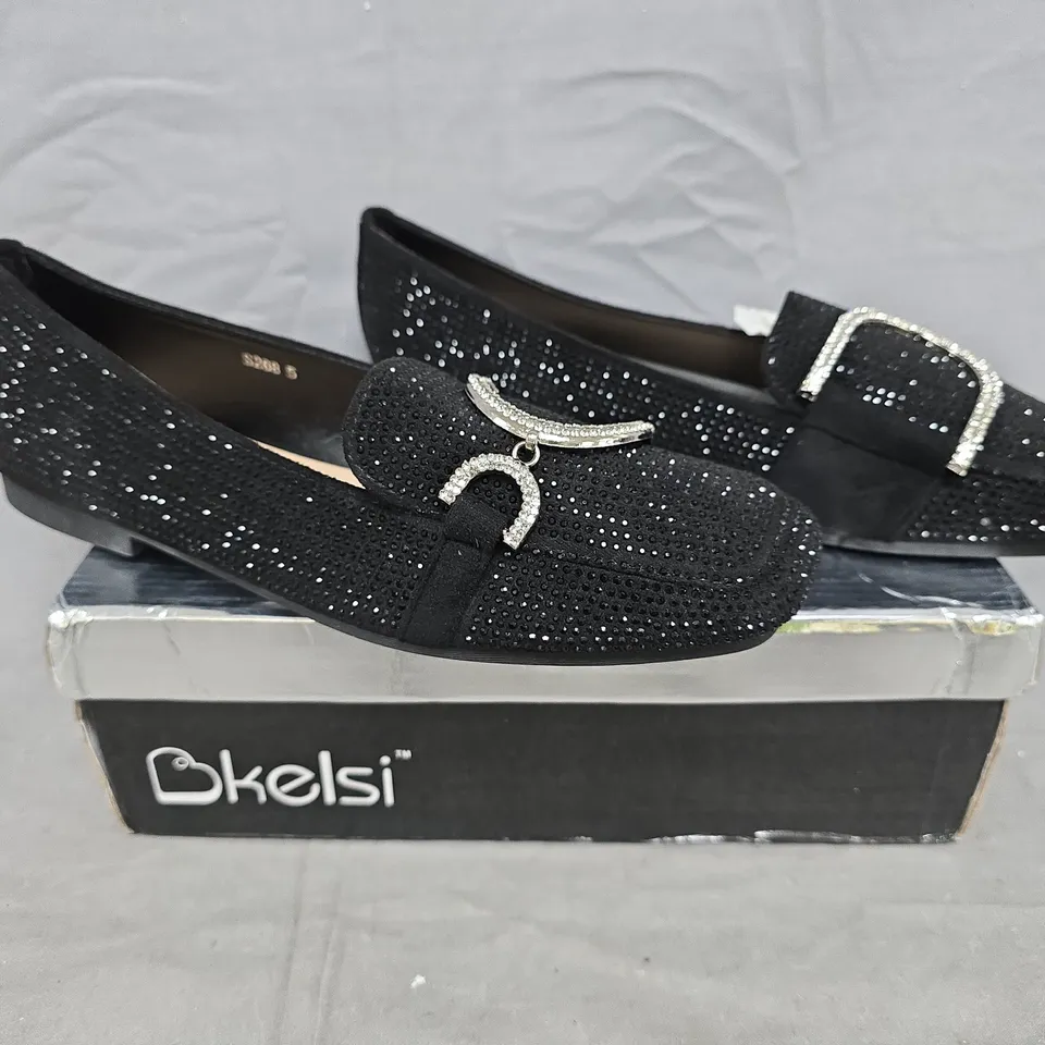 BOXED PAIR OF KELSI SLIP-ON SHOES IN BLACK W. DIAMANTE EFFECT SIZE EU 38