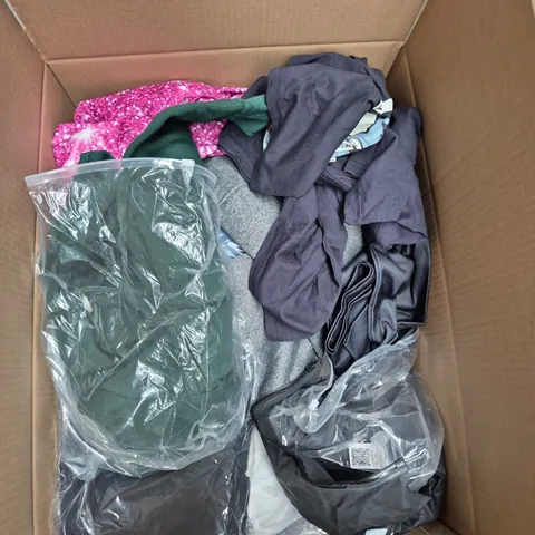 LARGE BOX OF APPROXIMATELY 20 ASSORTED CLOTHING ITEMS IN VARIOUS SIZES, STYLES AND COLOUR