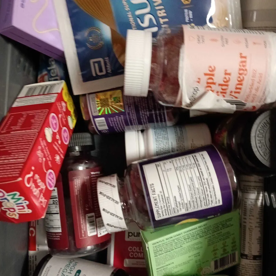 APPROXIAMTELY 15 ASSORTED HEALTH PRODUCTS TO INCLUDE IRON ENERGY+, REVIVAL STICKS, NEUROMIND ETC 