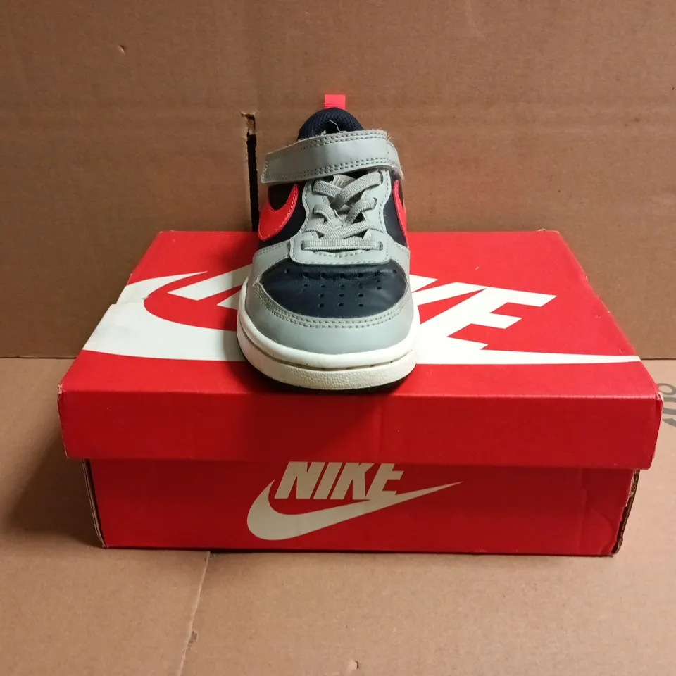 BOXED PAIR OF NIKE KID'S TRAINERS IN GREY/NAVY/RED SIZE UK 12