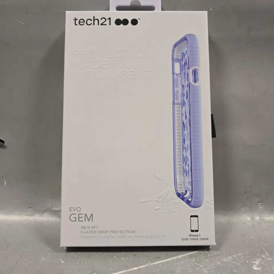 BOX OF APPROXIMATELY 100 TECH21 EVO GEM FOR IPHONE 7 IN LILAC 