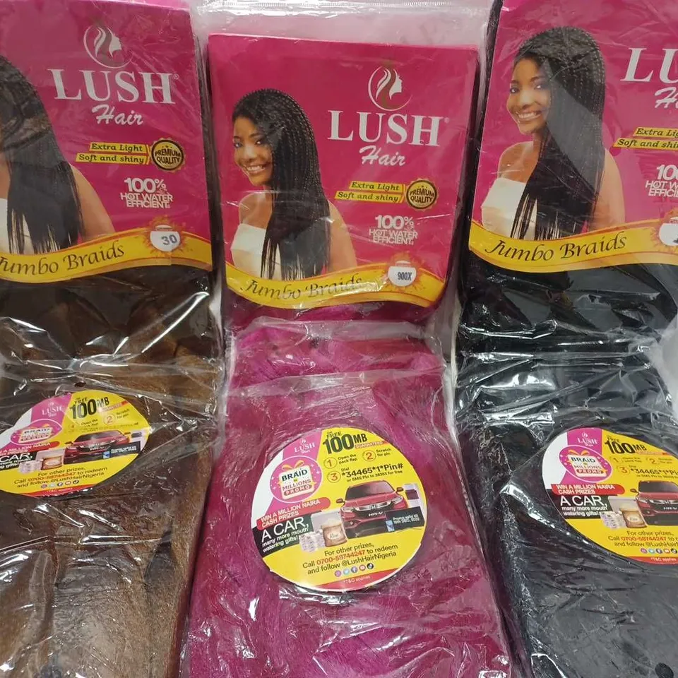 LOT OF APPROX 7 ASSORTED HAIR EXTENSION PIECES TO INCLUDE LIGHT BROWN, PINK, BLACK, ETC
