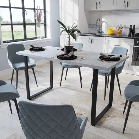 BOXED DINING TABLE SEATTLE 120 - 140 (2 BOXES)