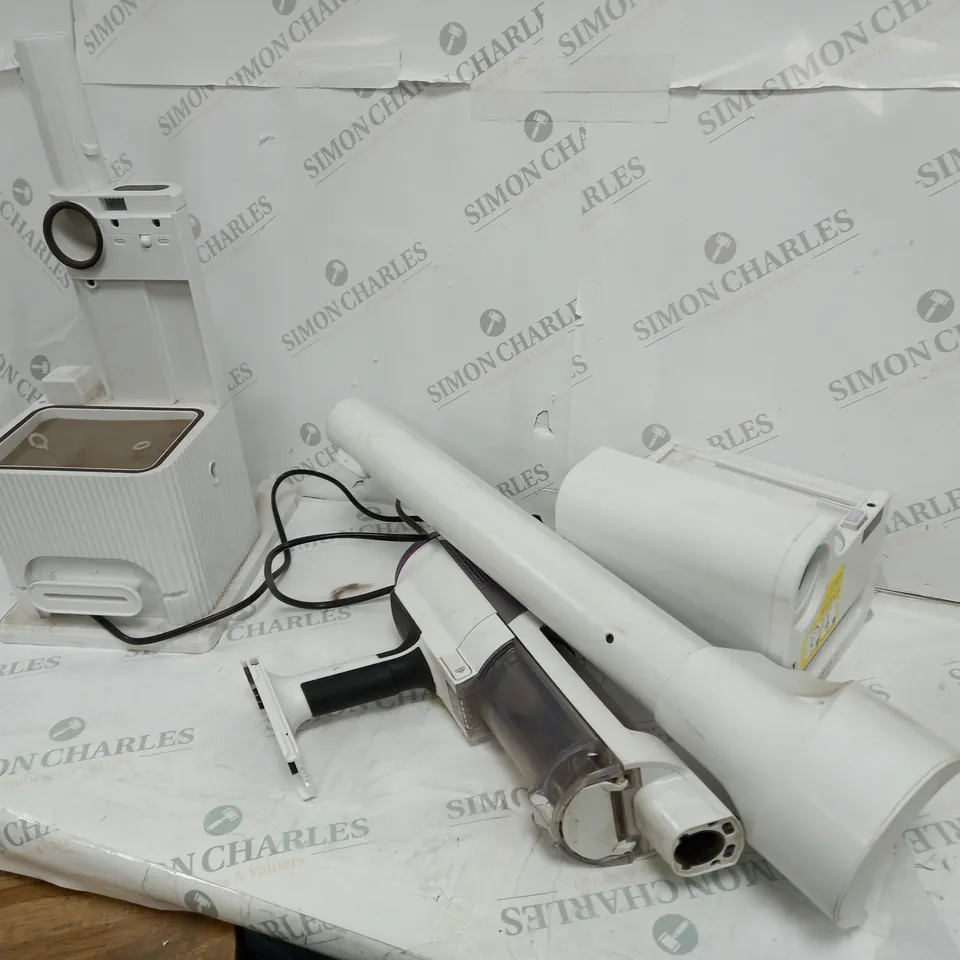 BOXED SHARK CORDLESS DETECT PRO VACUUM CLEANER