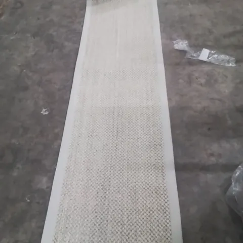 QUALITY DESIGNER AREA RUG - APPROXIMATELY 240X60CM