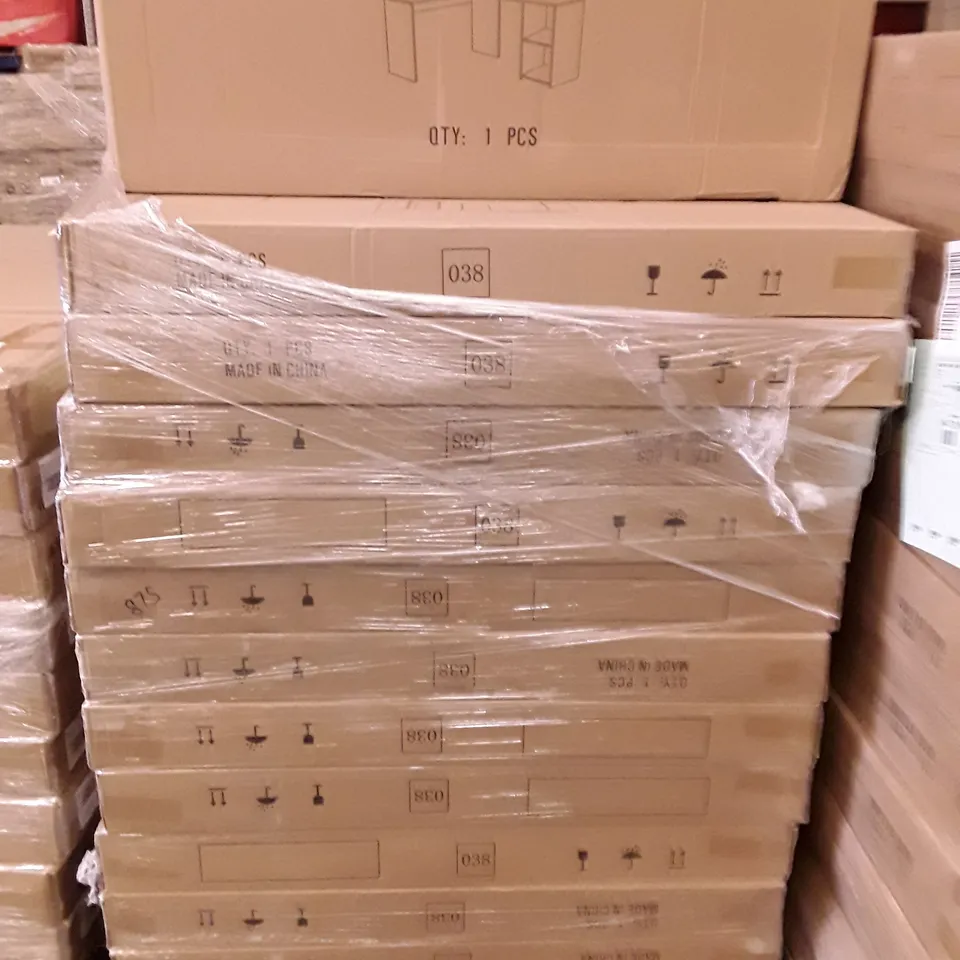 PALLET CONTAINING 24 BOXED L-SHAPED DESKS