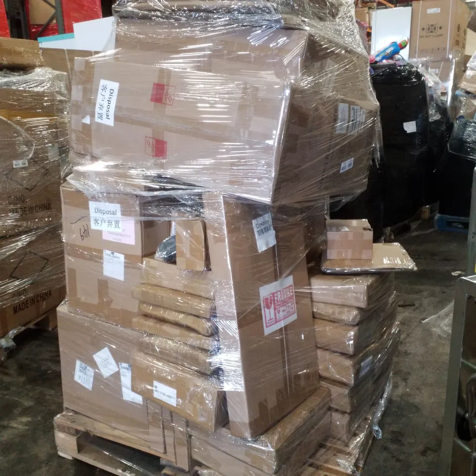 PALLET CONTAINING ASSORTED PRODUCTS INCLUDING LIVING ROOM SOFA