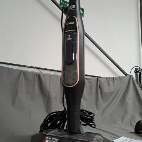 SHARK STEAM SCRUBBER WITH STEAM BLAST S7201 - COLLECTION ONLY