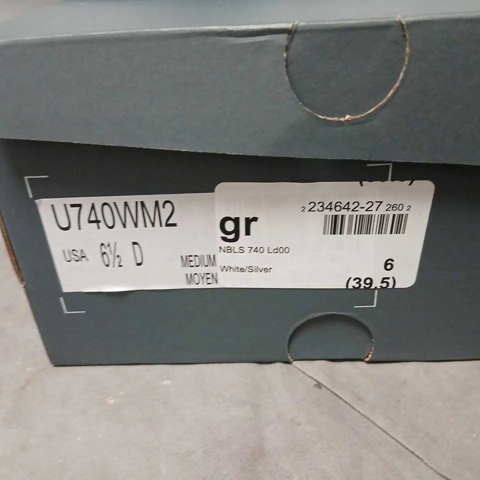 NEW BALANCE U740WM2 MEN'S RUNNING SHOES - WHITE/SILVER (US 6.5, D)