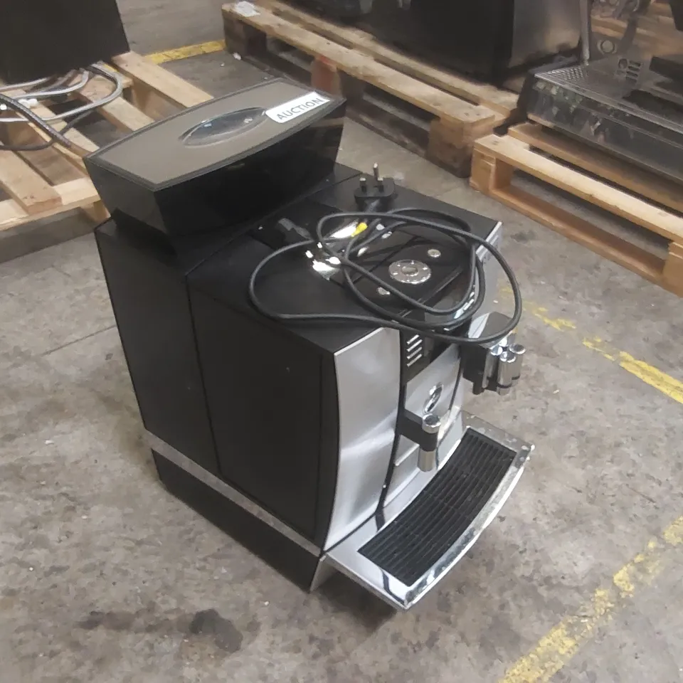 JURA COMMERCIAL BEAN TO CUP COFFEE MACHINE