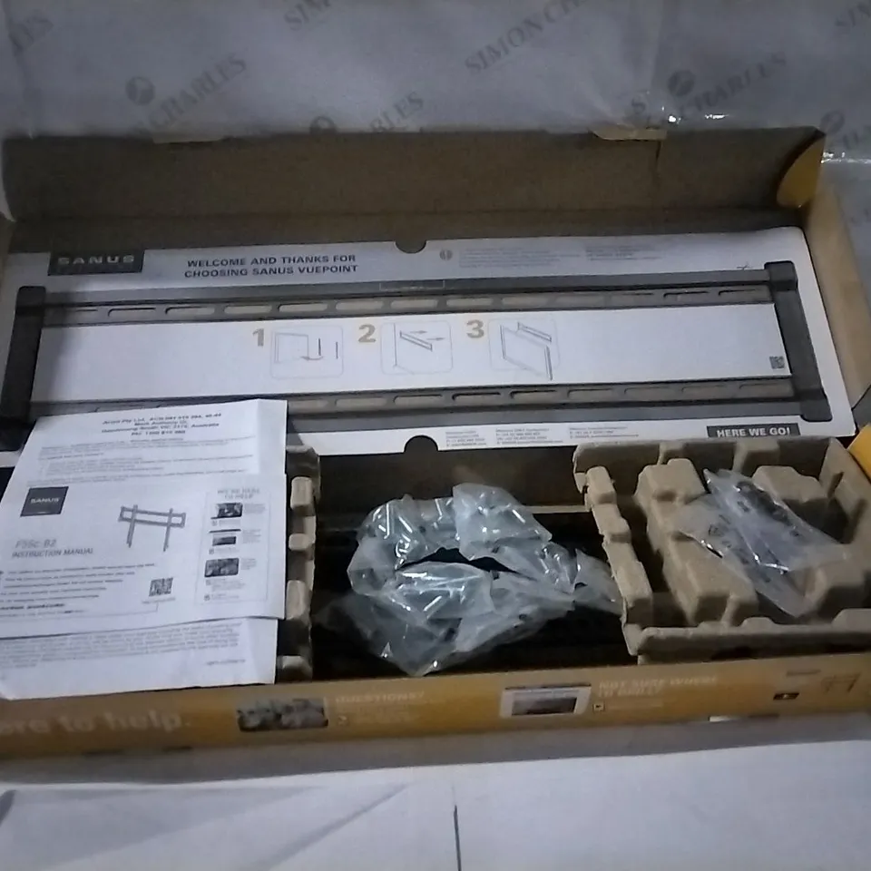 BOXED SANUS VUEPOINT FIXED TV WALL MOUNT 