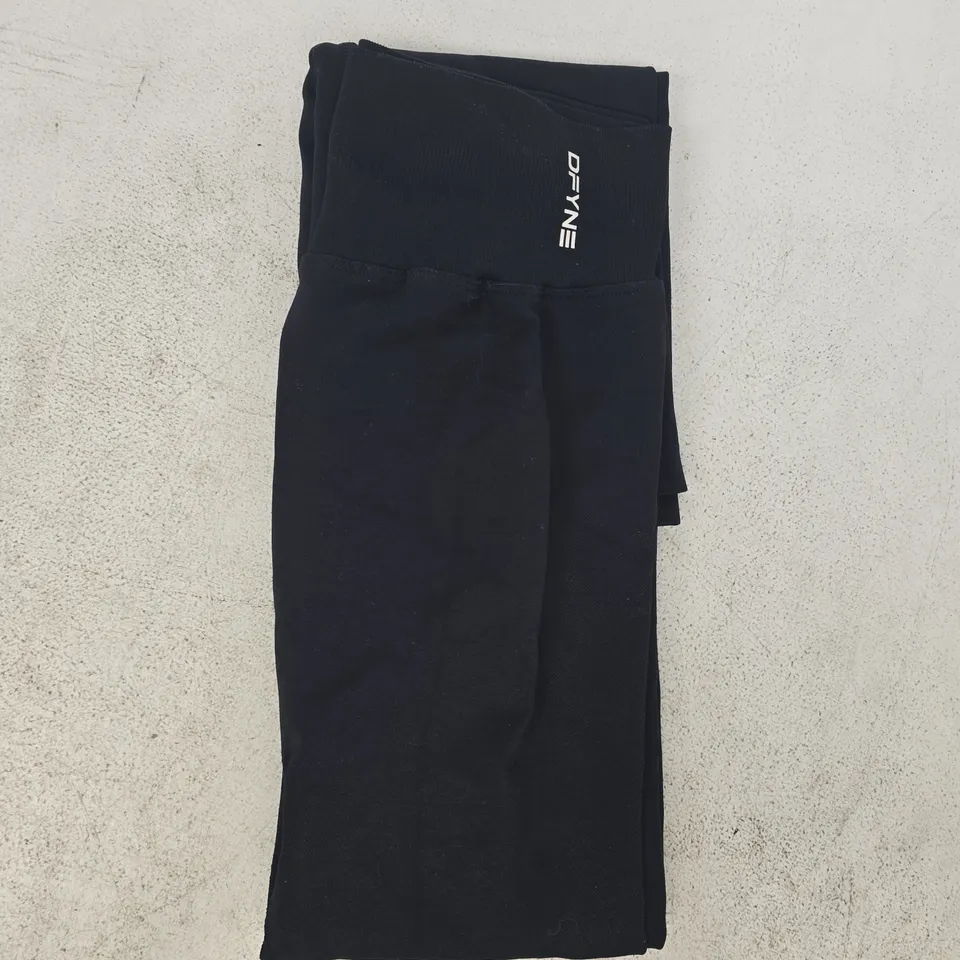 DFYNE FLARED LEGGINGS IN BLACK SIZE SMALL
