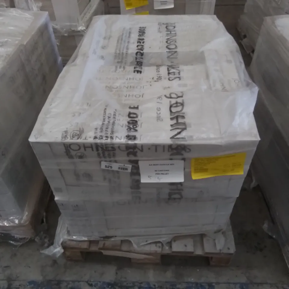 PALLET TO CONTAIN APPROXIMATELY 40 X PACKS OF JOHNSON CLOVELLY WHITE GLAZED WALL & FLOOR TILES - 5 TILES PER PACK // TILE SIZE: 597 X 297 X 10MM