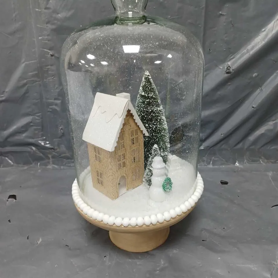 WINTER SCENE CLOCHE - COLLECTION ONLY - GLASS RRP £35