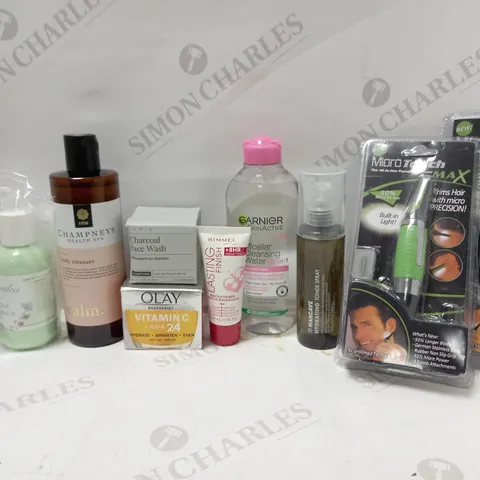 LOT OF APPROX 10 ASSORTED BEAUTY ITEMS TO INCLUDE LUMIN CHARCOAL FACE WASH, CHAMPNEYS BODY CLEANSER, OLAY DAY GEL CREAM, ETC