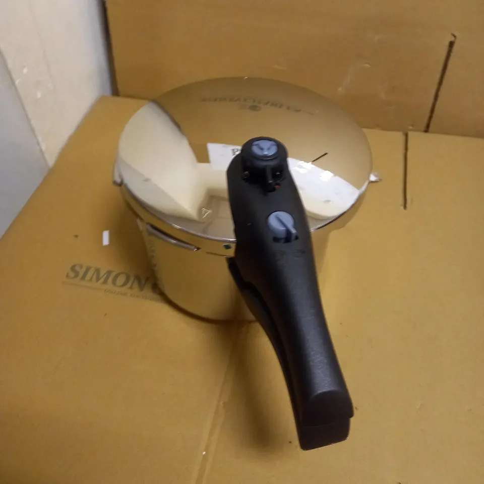 PRESTIGE SMART PLUS PRESSURE COOKER