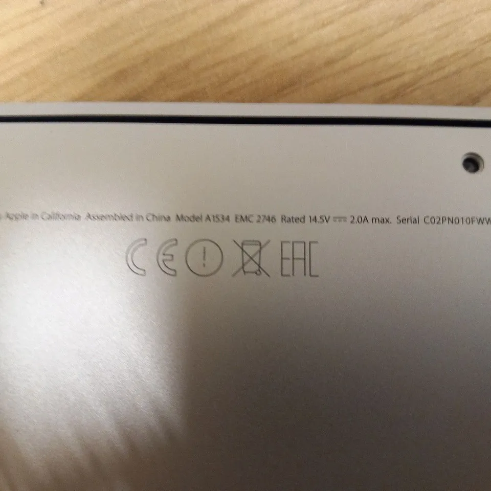 APPLE MACBOOK (A1534 EARLY 2015)