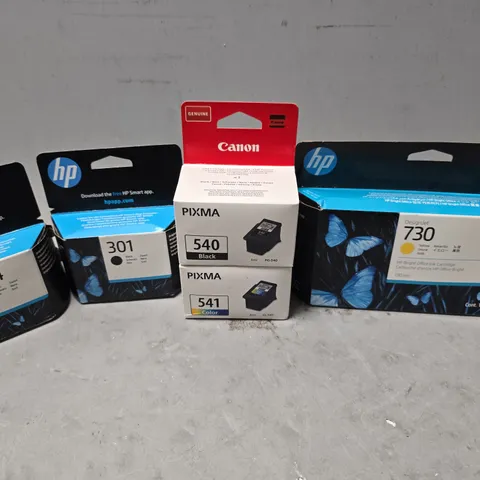 APPROXIMATELY 15 ASSORTED PRINTER INKS & CARTGRIDGES TO INCLUDE - HP 304 , CANON PIXMA 540 BLACK ETC