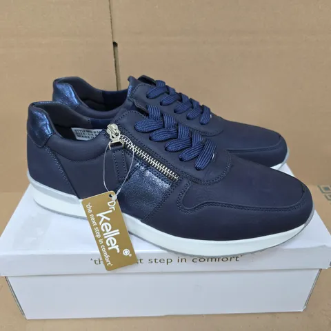 BOXED PAIR OF DR KELLER MARTINA SHOES IN NAVY - SIZE 8