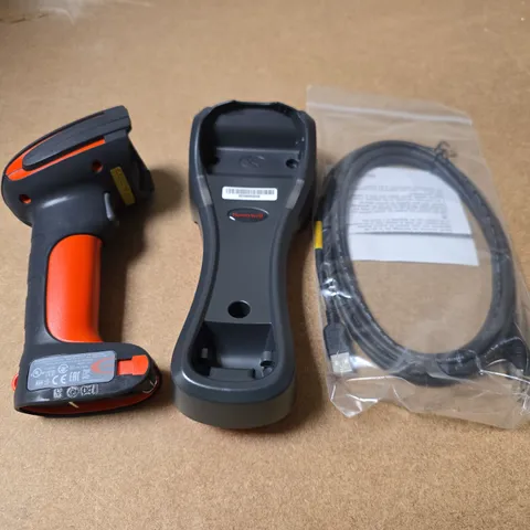 HONEYWELL BARCODE SCANNER WITH CHARGING BASE (MODEL CCB02-100BT)