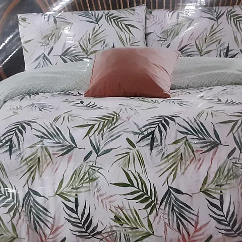 KROK DUVET COVER SET - KINGSIZE 