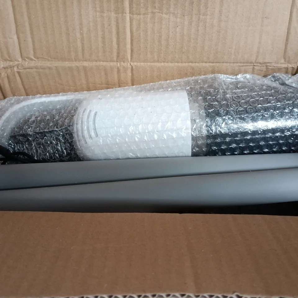 WIRELESS CORDLESS VACUUM CLEANER – BOXED