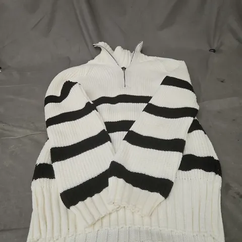 PRETTYLITTLETHING STRIPED ZIP-NECK KNIT JUMPER – WHITE & BLACK, UK SIZE S