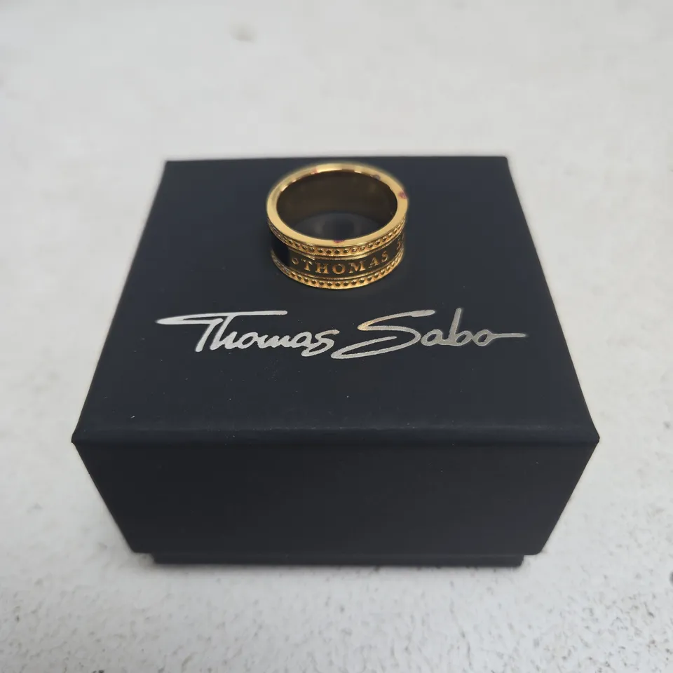 THOMAS SABO GOLD-TONE RING WITH ENGRAVED BAND