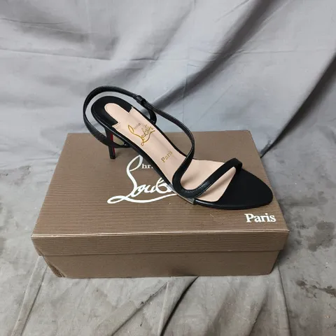 CHRISTIAN LOUBOUTIN BLACK STRAPPY SANDALS – RED SOLE, PARIS. SIZE EU 40