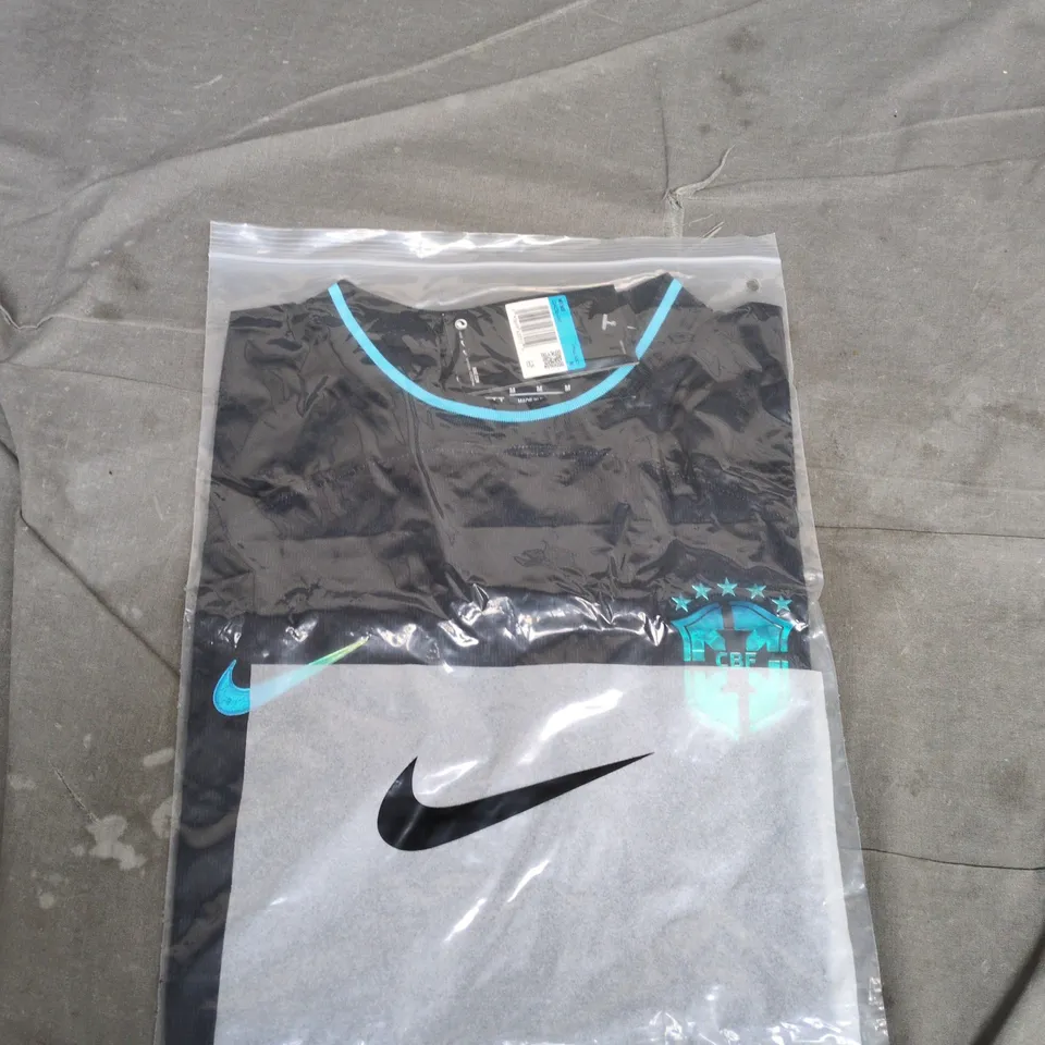 NIKE MEN'S BRAZIL FOOTBALL SHIRT – BLACK WITH TURQUOISE TRIM (M)