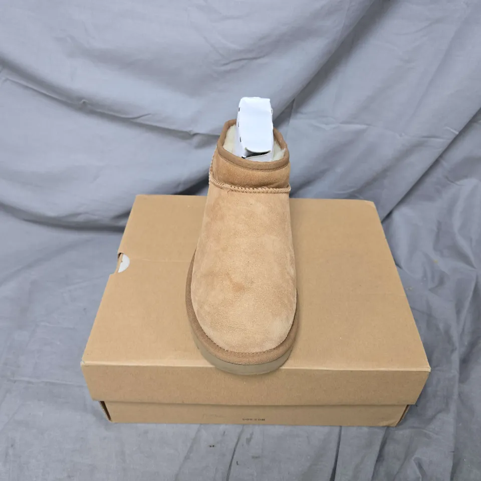 BOXED PAIR OF UGG WOMENS CLASSIC ULTRA MINI IN BROWN - UK 6