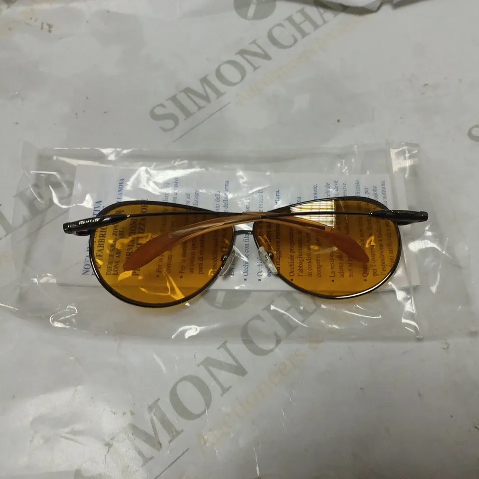 APPROXIMATELY 10 DIERRE POLICE SUNGLASSES - 52685/589X