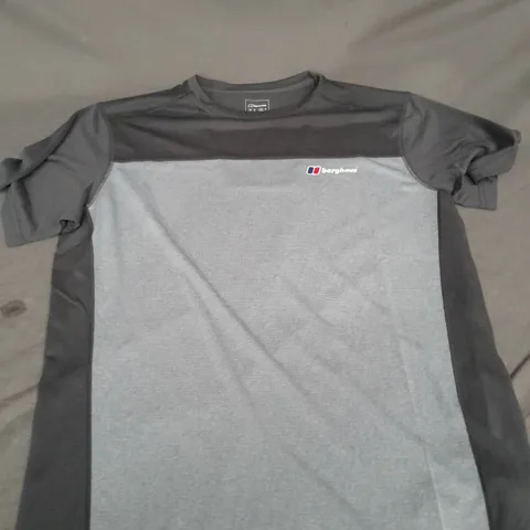 BERGHAUS LOGO T-SHIRT SIZE M