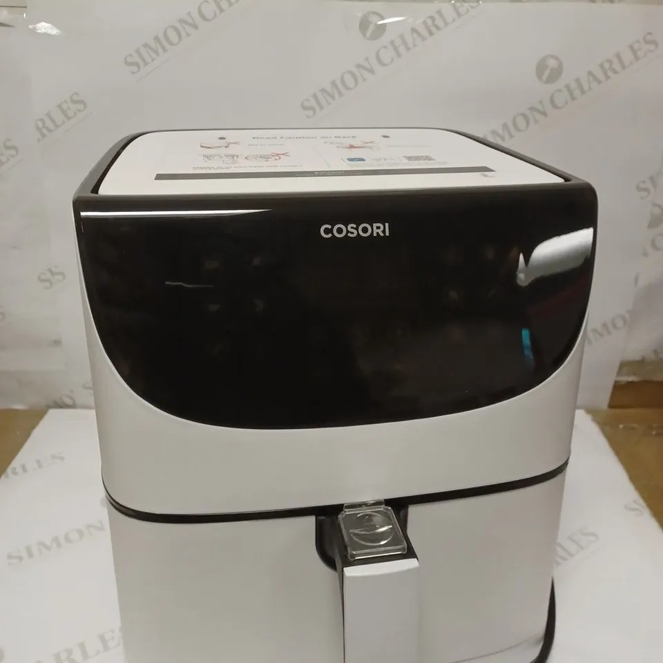 COSORI AIR FRYER 1700W MAX XXL 5.5L DIGITAL TOUCHSCREEN - WHITE