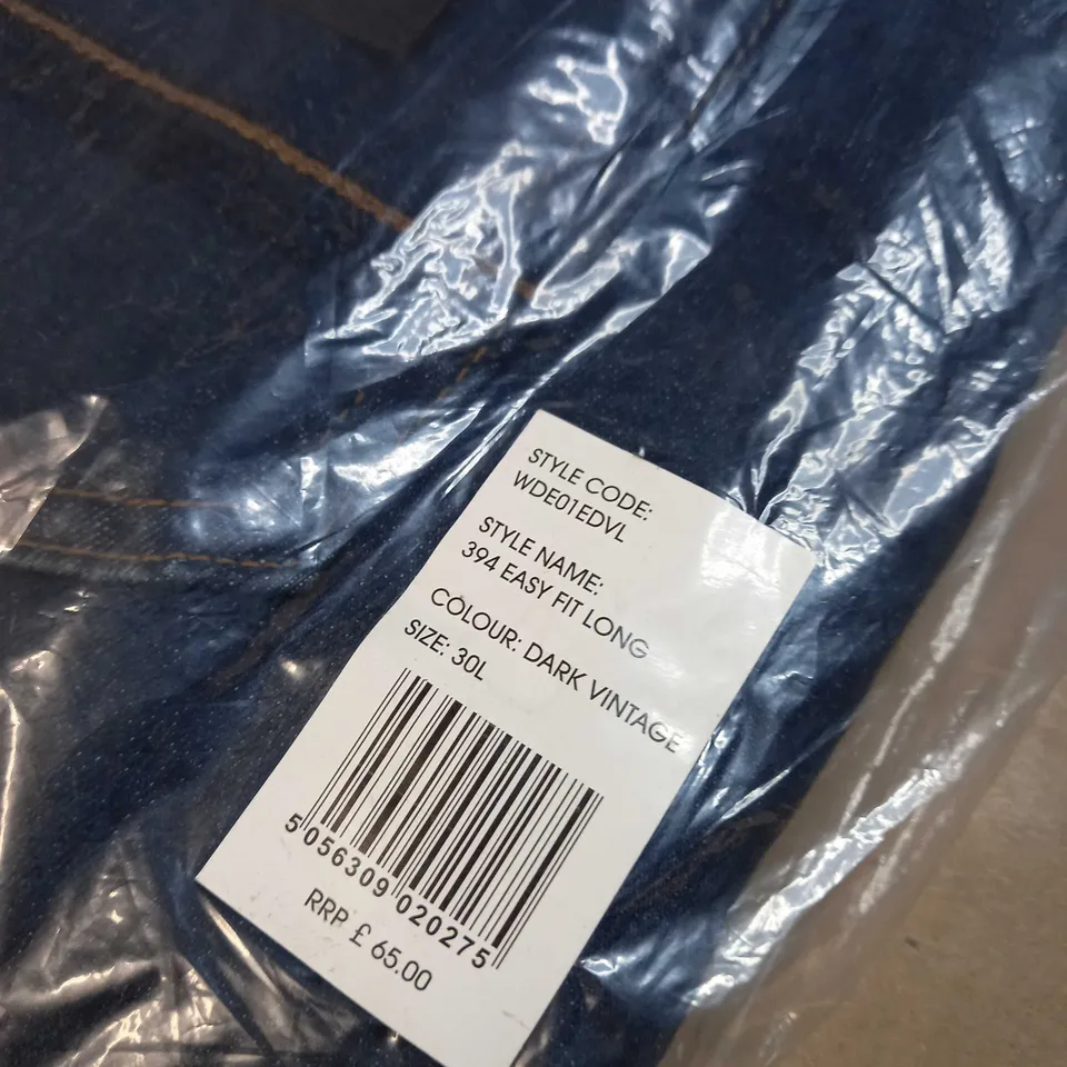 PACKAGED DARK VINTAGE JEANS - SIZE 30L