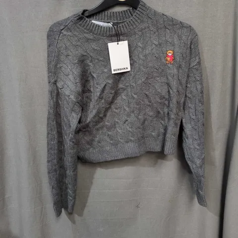 BERSHKA GREY CABLE-KNIT SWEATER – WOMEN'S, EU S
