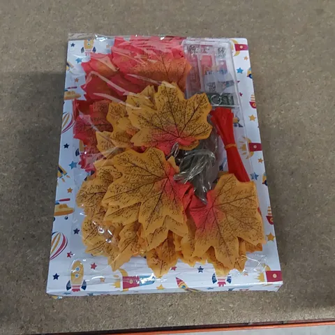 BOXED VGDOOL WRAP UP SWEETS MAPLE LEAF DECORATION (1 BOX)