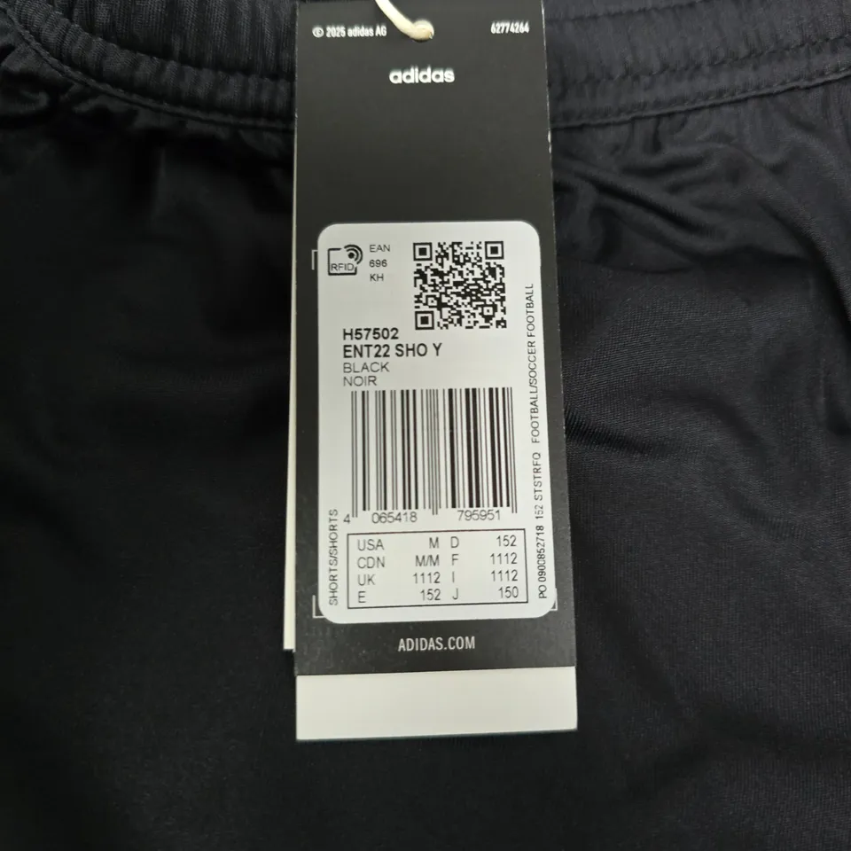 Adidas Shorts – Black m